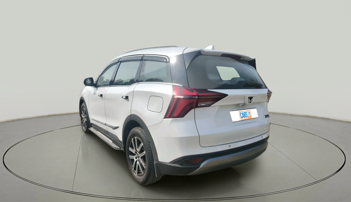 2022 Mahindra XUV700 AX 7 LUXURY D AT 7 STR, Diesel, Automatic, 1,20,090 km, exterior