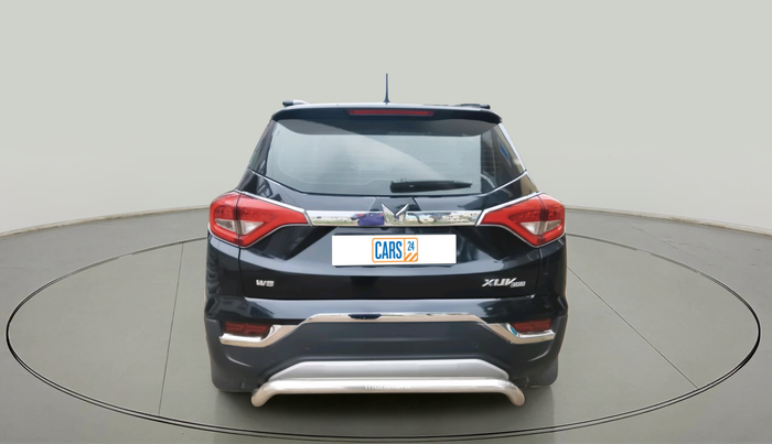 2023 Mahindra XUV300 W8 (O) 1.5 DIESEL, Diesel, Manual, 76,714 km, exterior