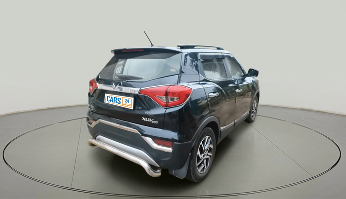 2023 Mahindra XUV300 W8 (O) 1.5 DIESEL, Diesel, Manual, 76,714 km, exterior