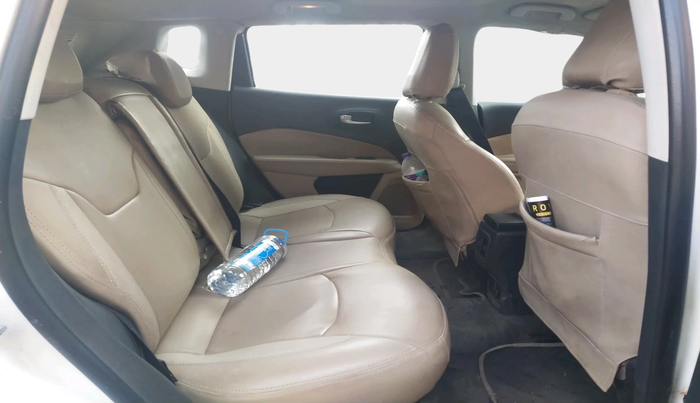 2017 Jeep Compass LONGITUDE 2.0 DIESEL, Diesel, Manual, 1,65,204 km, interior