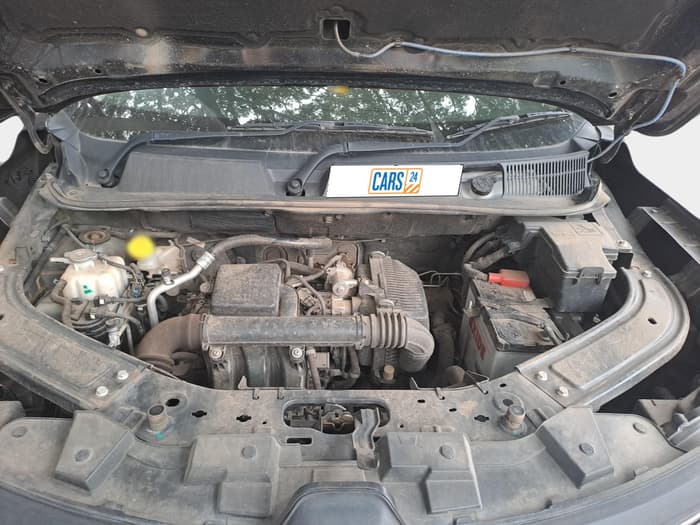 2024 Renault Kiger RXZ AMT, Petrol, Automatic, 20,049 km, exterior