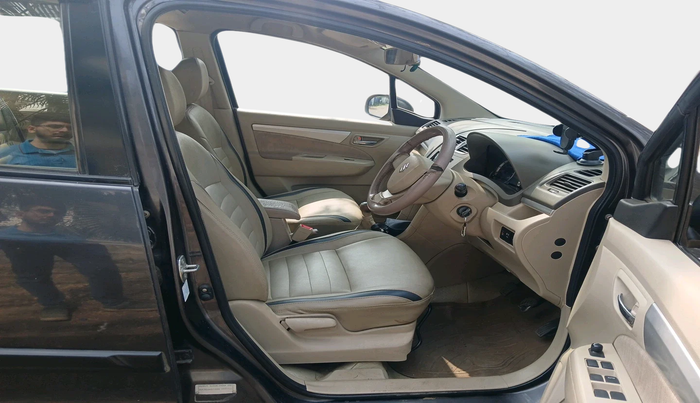 2014 Maruti Ertiga VXI CNG, Petrol, Manual, 1,35,499 km, interior