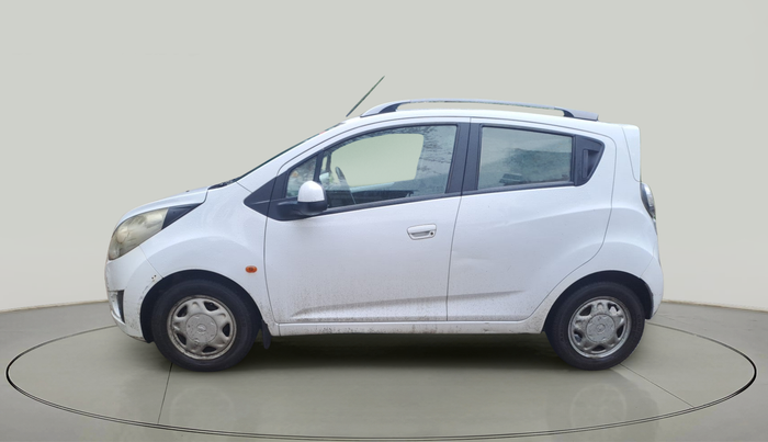 2013 Chevrolet Beat LT PETROL, Petrol, Manual, 1,00,006 km, exterior