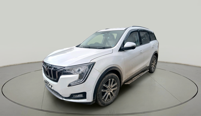 2022 Mahindra XUV700 AX 7 LUXURY D MT 7 STR, Diesel, Manual, 78,679 km, exterior