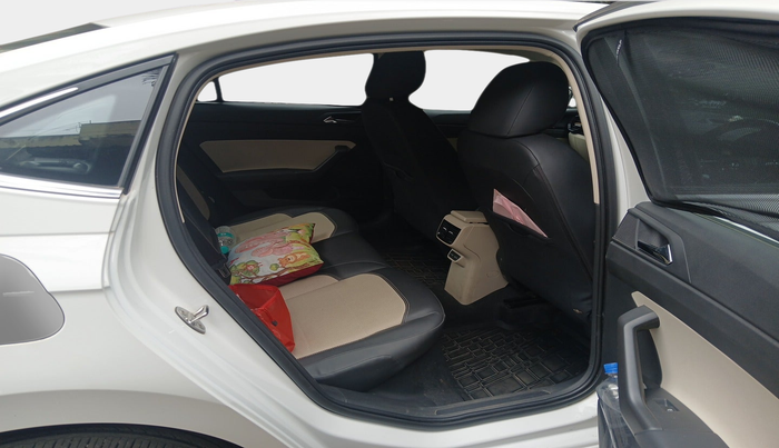 2022 Skoda SLAVIA STYLE 1.0L TSI AT, Petrol, Automatic, 29,240 km, interior