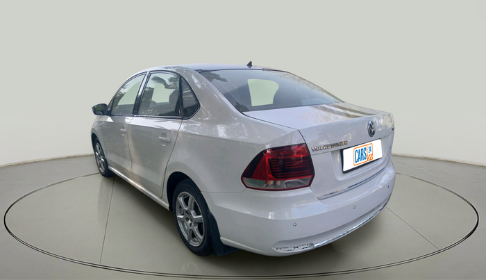 2013 Volkswagen Vento HIGHLINE 1.6 MPI, Petrol, Manual, 1,43,128 km, exterior