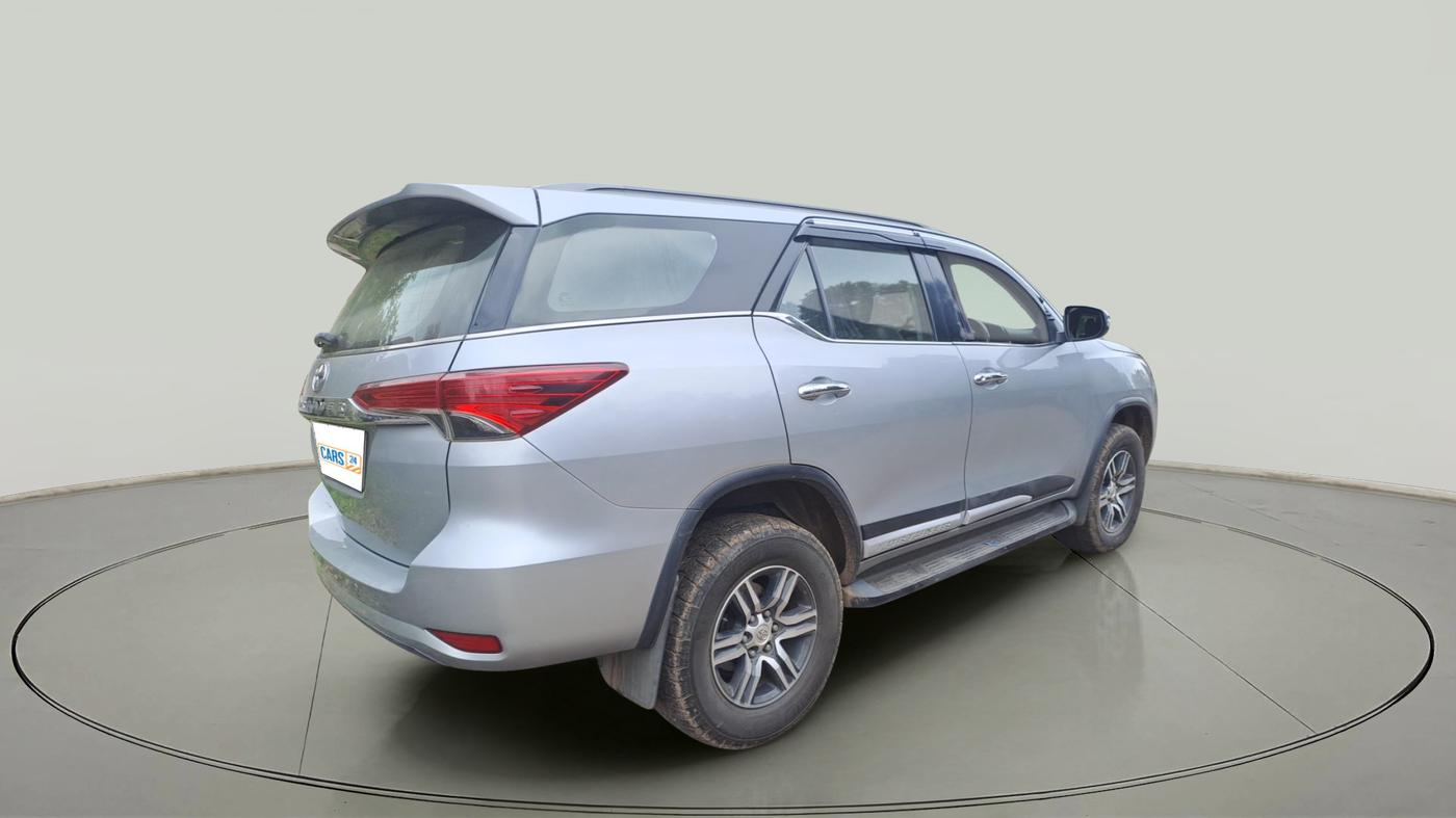 2018 Toyota Fortuner 2.8 4X2 MT, Diesel, Manual, 1,81,020 km, exterior