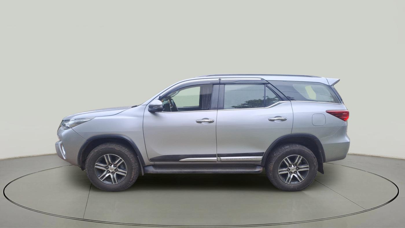 2018 Toyota Fortuner 2.8 4X2 MT, Diesel, Manual, 1,81,020 km, exterior