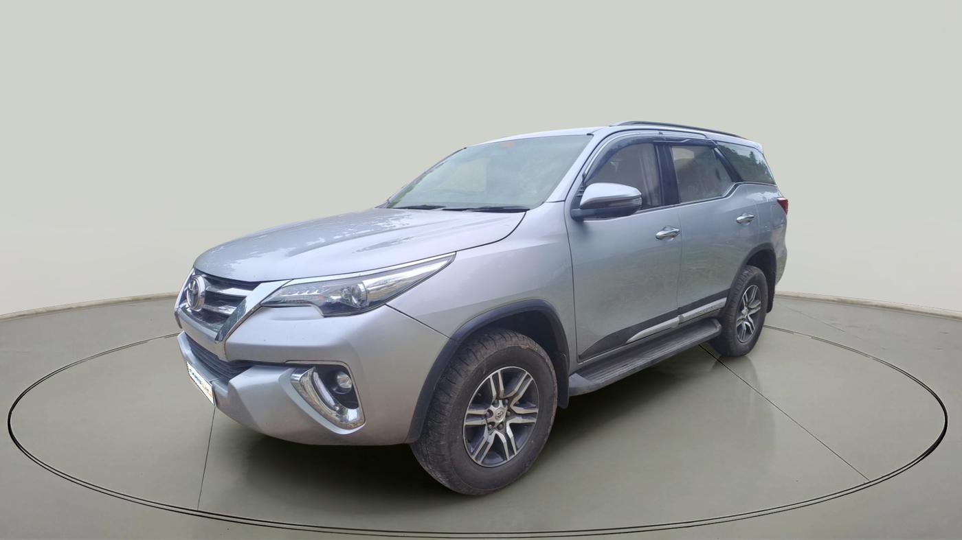 2018 Toyota Fortuner 2.8 4X2 MT, Diesel, Manual, 1,81,020 km, exterior