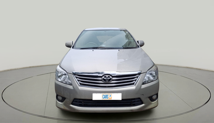 2013 Toyota Innova 2.5 VX 7 STR, Diesel, Manual, 1,52,993 km, exterior