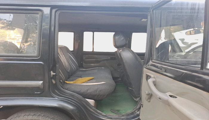2011 Mahindra Bolero SLE BS IV, Diesel, Manual, 1,67,525 km, interior