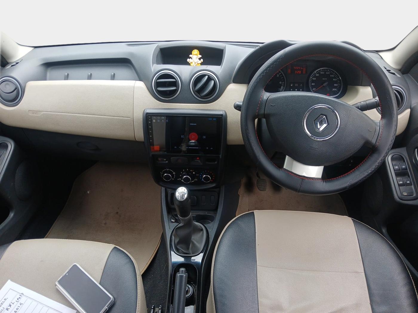 2014 Renault Duster RXL PETROL, Petrol, Manual, 75,000 km, interior