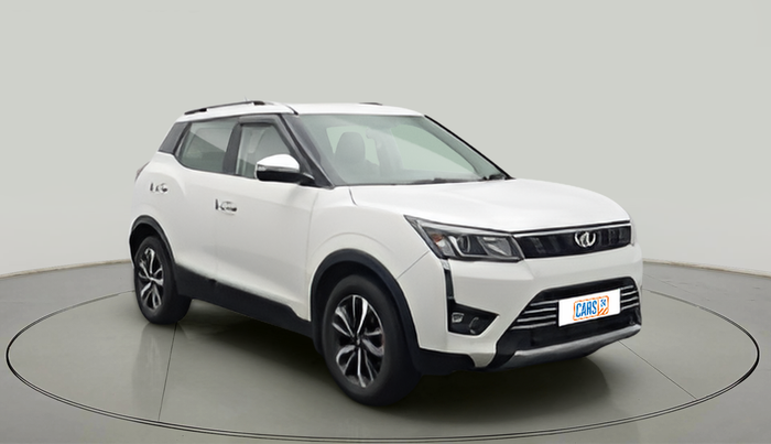 2019 Mahindra XUV300 W8 (O) 1.5 DIESEL, Diesel, Manual, 94,000 km, exterior