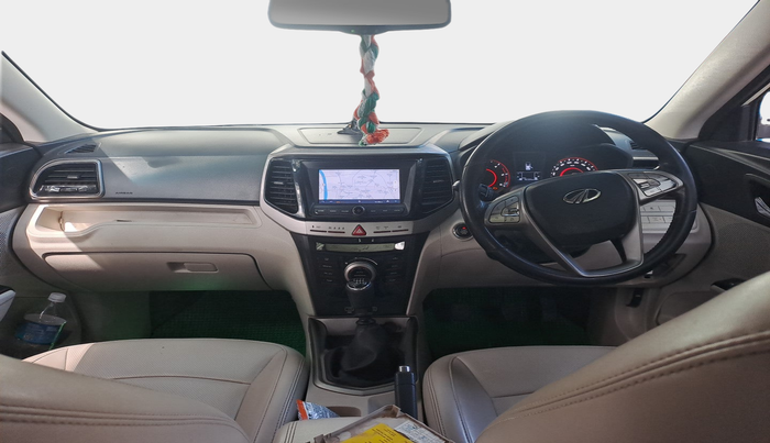 2019 Mahindra XUV300 W8 (O) 1.5 DIESEL, Diesel, Manual, 94,000 km, interior