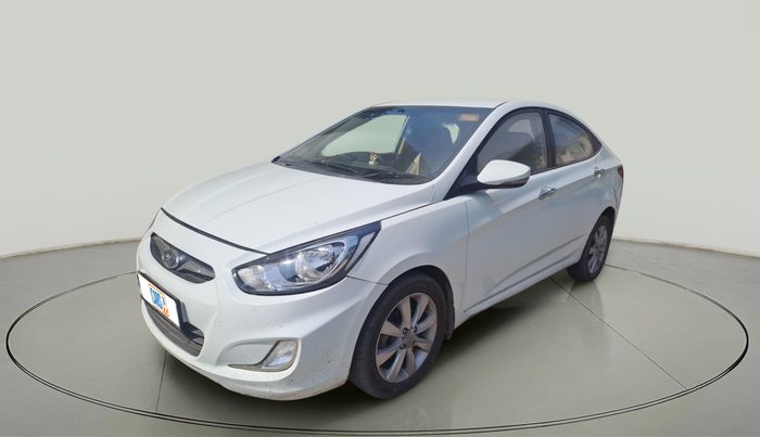 2012 Hyundai Verna FLUIDIC 1.6 CRDI SX, Diesel, Manual, 2,01,312 km, exterior