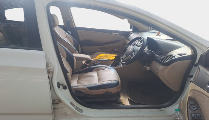 2012 Hyundai Verna FLUIDIC 1.6 CRDI SX, Diesel, Manual, 2,01,312 km, interior