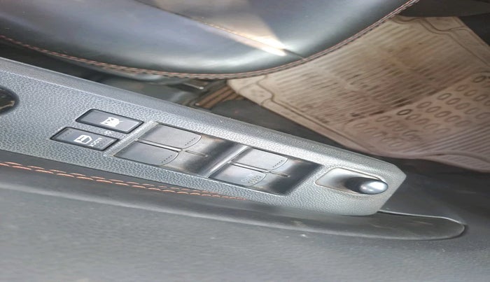 2013 Maruti Ritz ZDI, Diesel, Manual, 1,92,042 km, interior