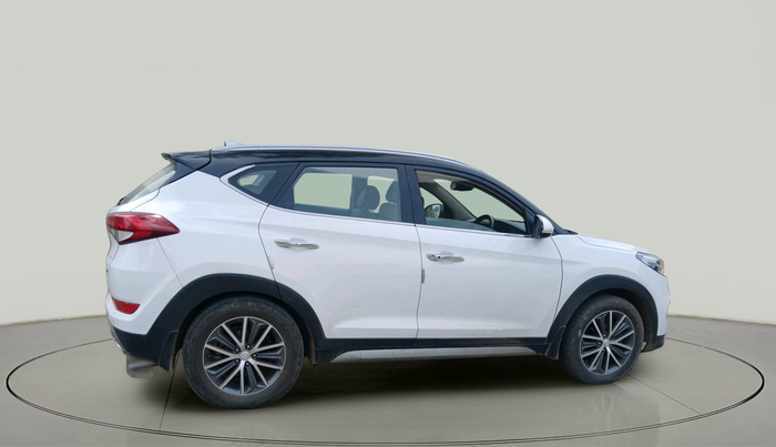 2016 Hyundai Tucson GLS 2WD AT DIESEL, Diesel, Automatic, 1,42,722 km, exterior