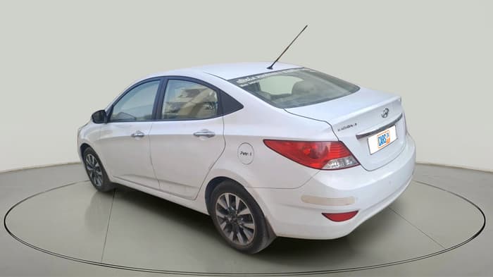 2013 Hyundai Verna FLUIDIC 1.6 VTVT SX, Petrol, Manual, 1,22,287 km, exterior