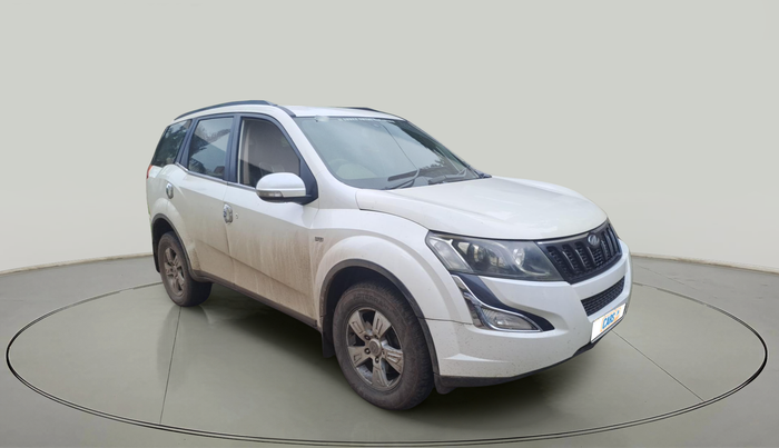 2012 Mahindra XUV500 W8, Diesel, Manual, 2,30,585 km, exterior