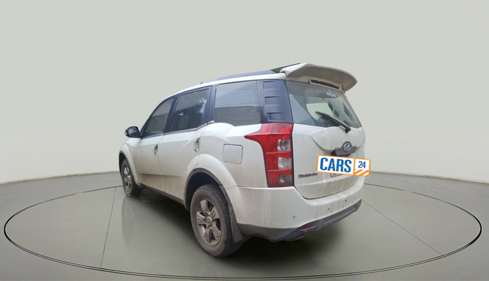 2012 Mahindra XUV500 W8, Diesel, Manual, 2,30,585 km, exterior