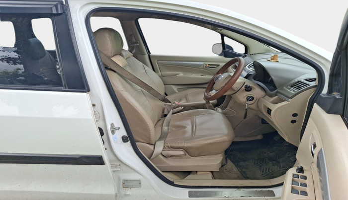 2016 Maruti Ertiga VXI CNG, Petrol, Manual, 1,03,562 km, interior
