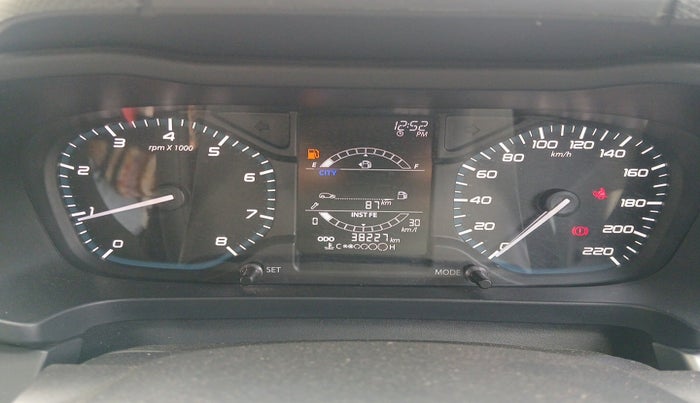 2022 Tata ALTROZ XM PLUS PETROL, Petrol, Manual, 38,227 km, interior