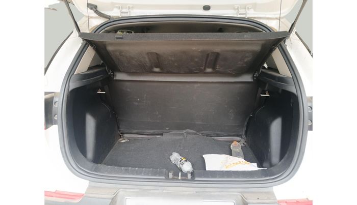 2021 KIA SONET HTK PLUS 1.2, Petrol, Manual, 1,07,567 km, exterior