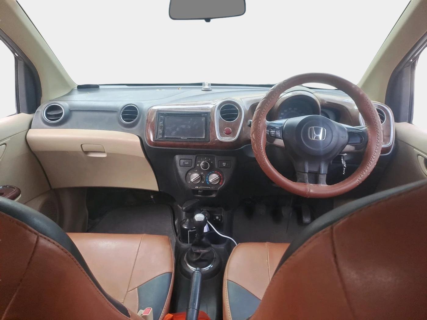 2015 Honda Mobilio 1.5L I-VTEC S, CNG, Manual, 86,095 km, interior