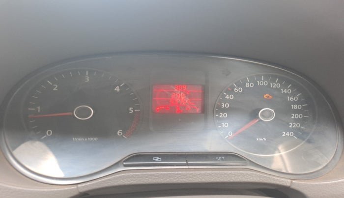 2011 Volkswagen Vento TRENDLINE DIESEL 1.6, Diesel, Manual, 93,154 km, interior