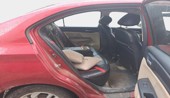 2019 Honda Amaze 1.5L I-DTEC VX, Diesel, Manual, 1,05,215 km, interior