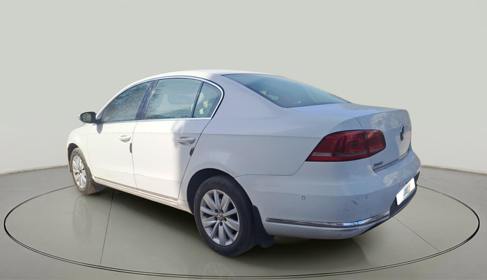 2012 Volkswagen Passat HIGHLINE DSG, Diesel, Automatic, 1,67,211 km, exterior