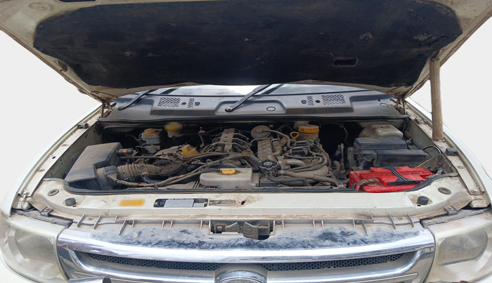 2012 Tata Safari 4X2 EX DICOR 2.2 VTT, Diesel, Manual, 1,48,442 km, exterior