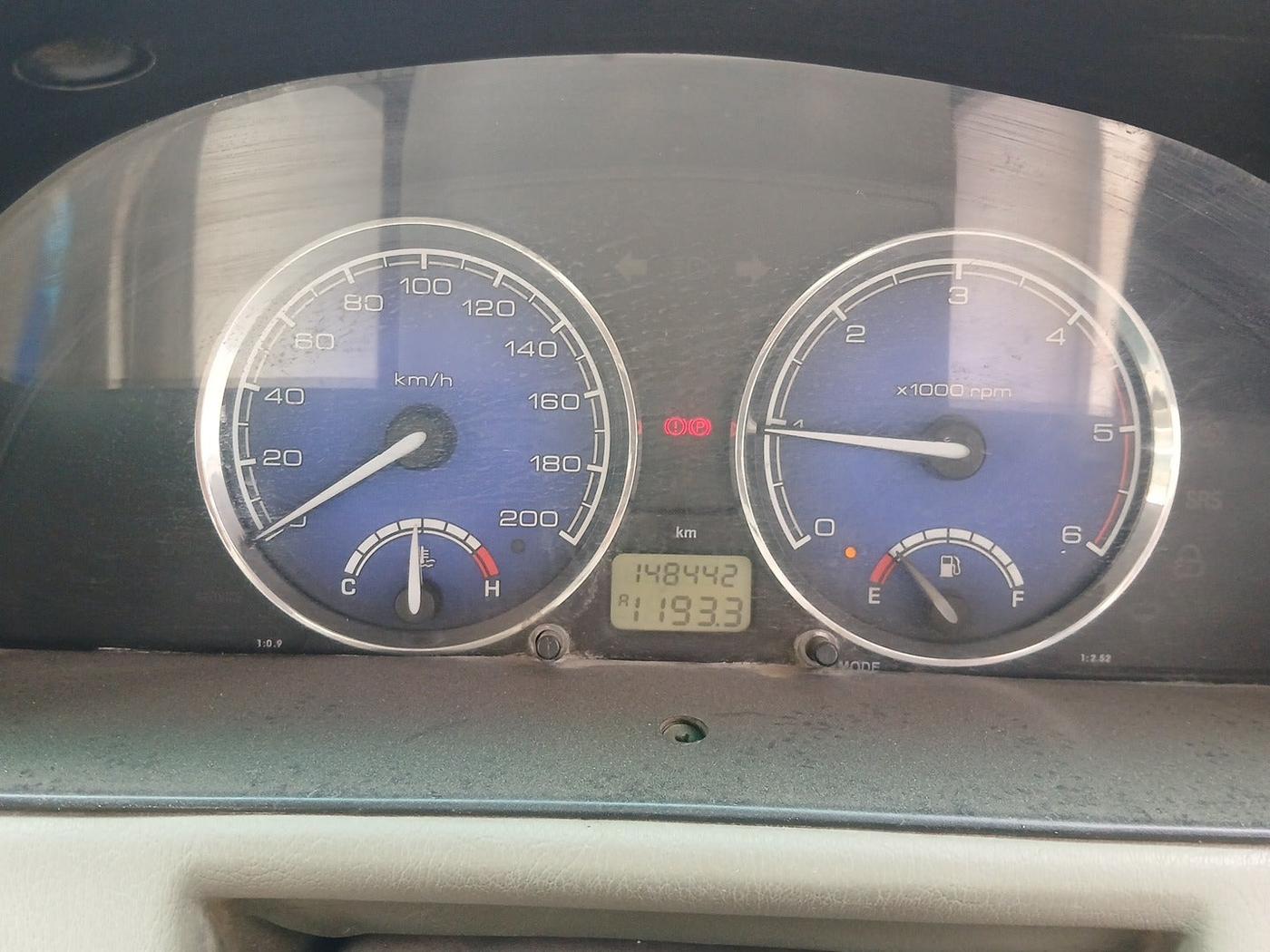 2012 Tata Safari 4X2 EX DICOR 2.2 VTT, Diesel, Manual, 1,48,442 km, interior