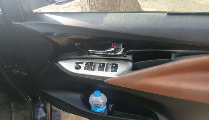 2021 Toyota Innova Crysta 2.4 ZX AT 7 STR, Diesel, Automatic, 1,02,543 km, interior