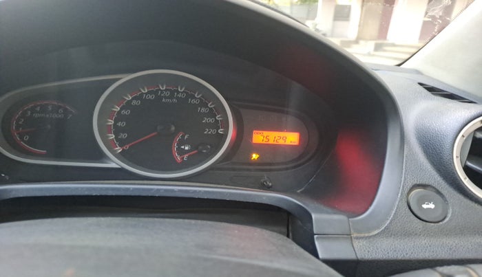 2011 Ford Figo TITANIUM 1.4 DIESEL, Diesel, Manual, 75,129 km, interior