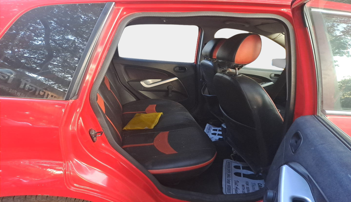 2011 Ford Figo TITANIUM 1.4 DIESEL, Diesel, Manual, 75,129 km, interior