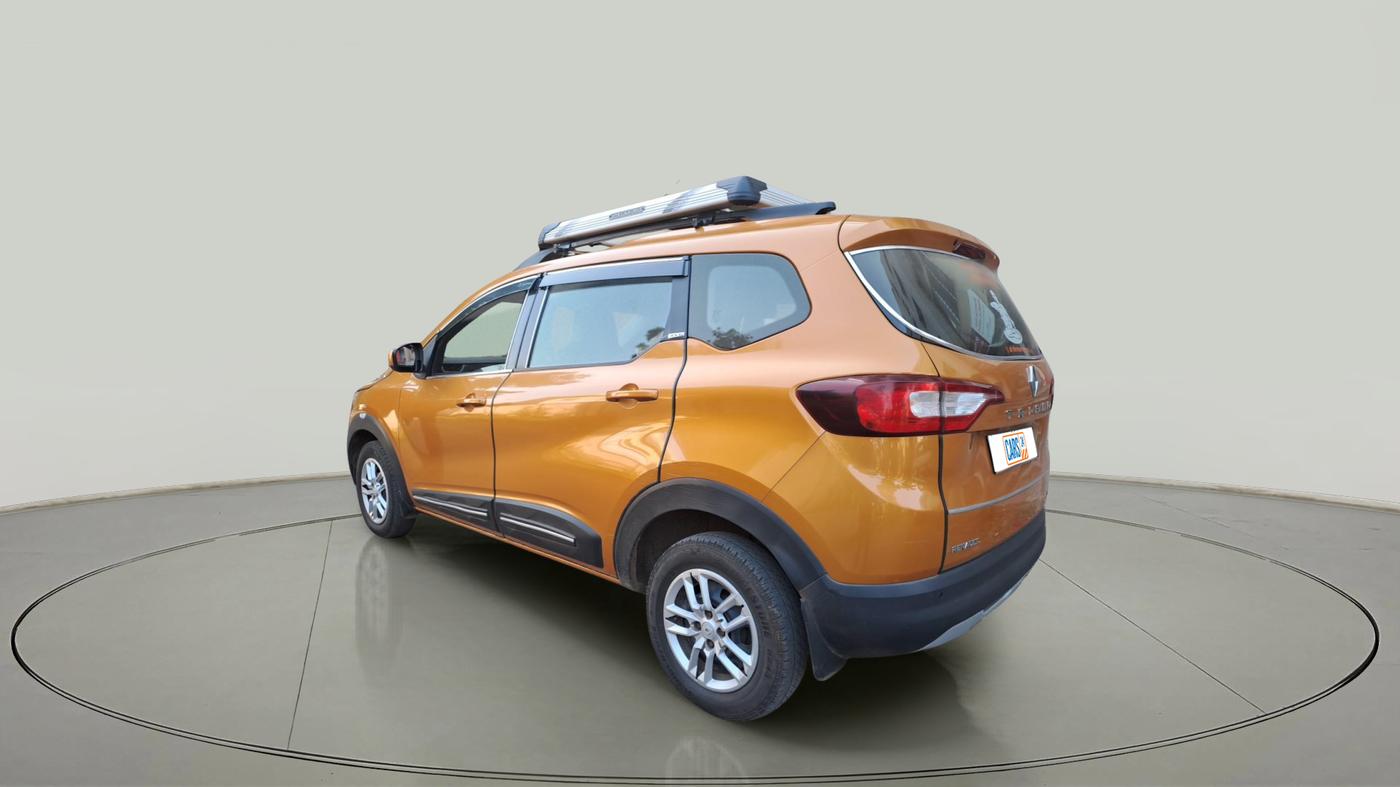 2019 Renault TRIBER RXT, Petrol, Manual, 71,697 km, exterior