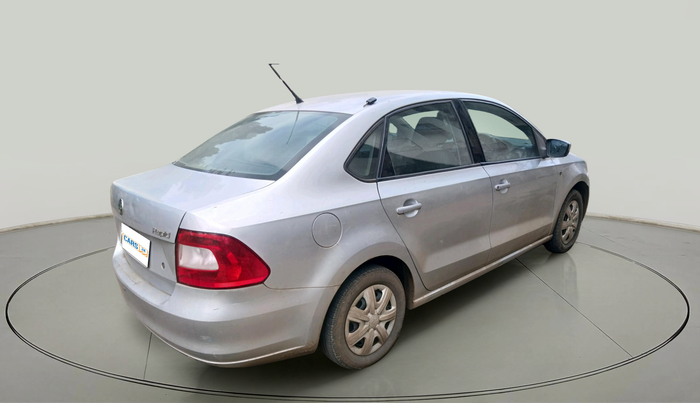 2013 Skoda Rapid ACTIVE 1.6 MPI MT PLUS, Petrol, Manual, 89,220 km, exterior