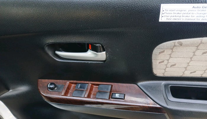 2016 Maruti Wagon R 1.0 VXI AMT, Petrol, Automatic, 53,745 km, interior