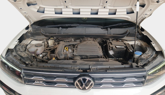 2022 Volkswagen TAIGUN TOPLINE 1.0 TSI AT, Petrol, Automatic, 33,350 km, exterior