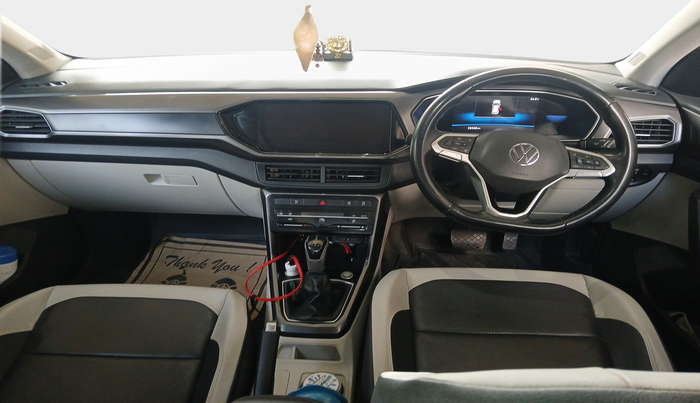 2022 Volkswagen TAIGUN TOPLINE 1.0 TSI AT, Petrol, Automatic, 33,350 km, interior