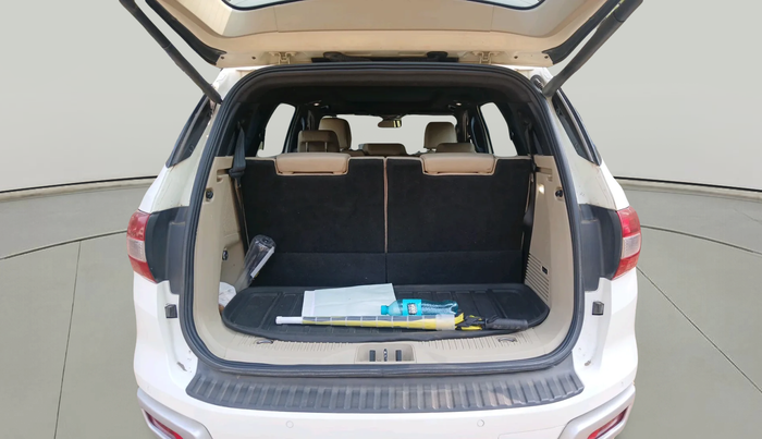 2019 Ford Endeavour TITANIUM PLUS 3.2 4X4 AT SUNROOF, Diesel, Automatic, 1,61,010 km, exterior