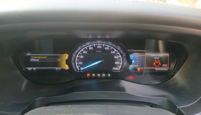 2019 Ford Endeavour TITANIUM PLUS 3.2 4X4 AT SUNROOF, Diesel, Automatic, 1,61,010 km, interior