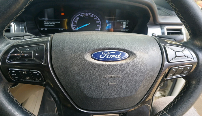 2019 Ford Endeavour TITANIUM PLUS 3.2 4X4 AT SUNROOF, Diesel, Automatic, 1,61,010 km, interior