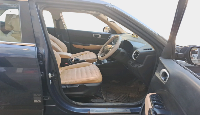 2019 Hyundai VENUE SX(O) 1.4 CRDI, Diesel, Manual, 1,29,367 km, interior