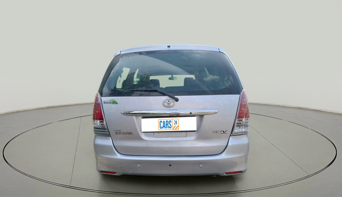 2010 Toyota Innova V 2.5 7 STR, Diesel, Manual, 1,86,100 km, exterior