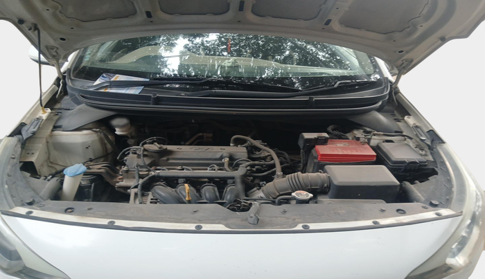 2015 Hyundai Elite i20 MAGNA 1.2, Petrol, Manual, 1,05,411 km, exterior