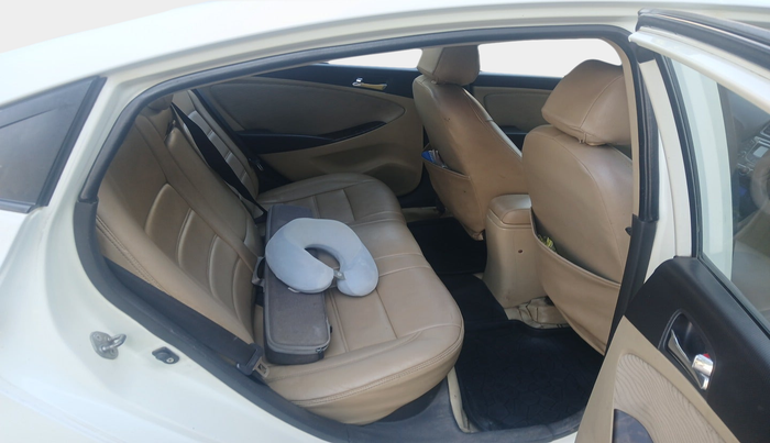 2012 Hyundai Verna FLUIDIC 1.6 CRDI SX, Diesel, Manual, 1,45,741 km, interior