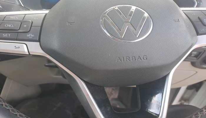 2021 Volkswagen TAIGUN TOPLINE 1.0 TSI MT, Petrol, Manual, 47,834 km, interior